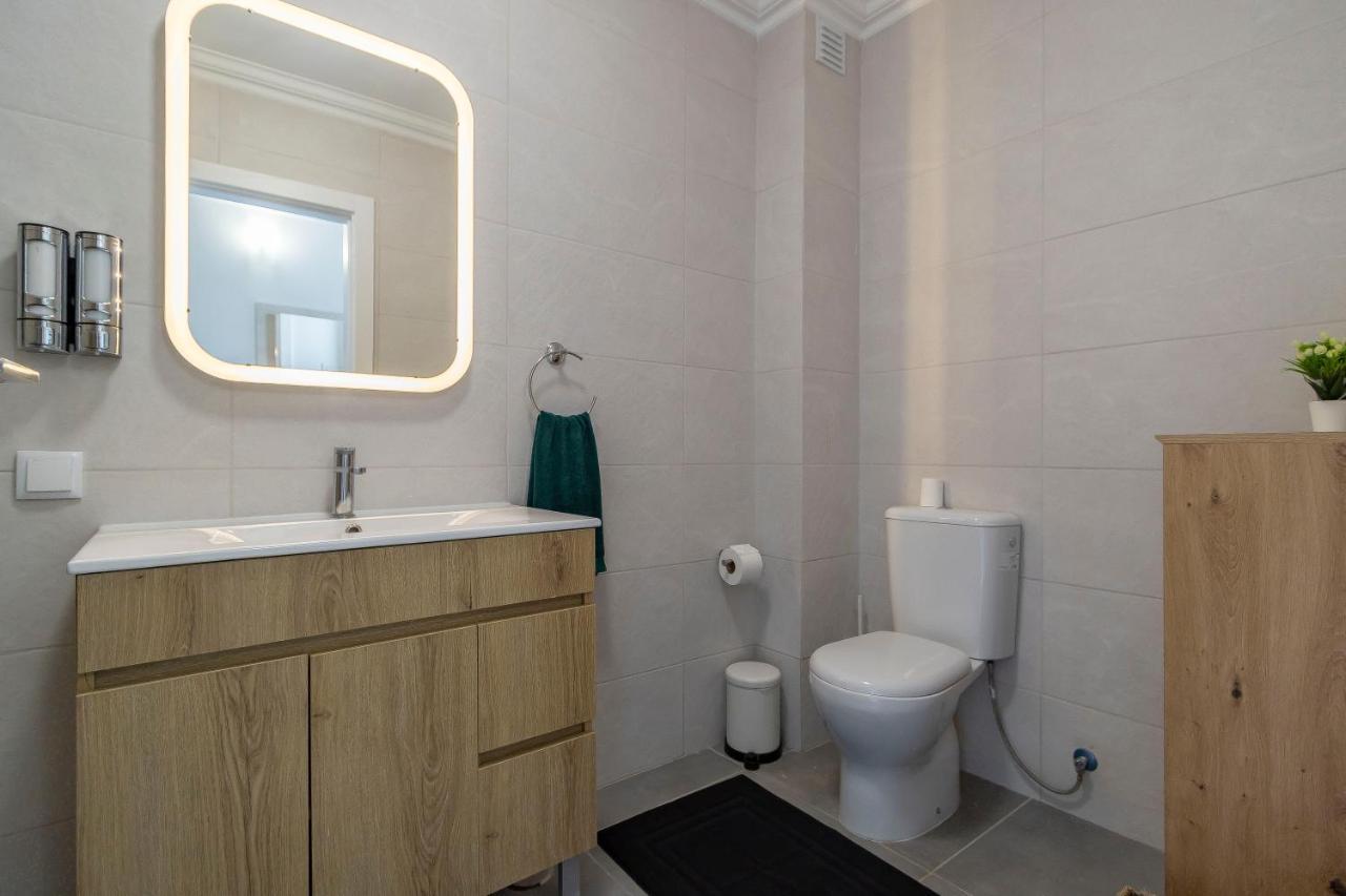 3 Minutes To The Beach, 2 Bedroom Amazing Apt With Balcony, Bbq Grill And Pool Sagres Exterior foto