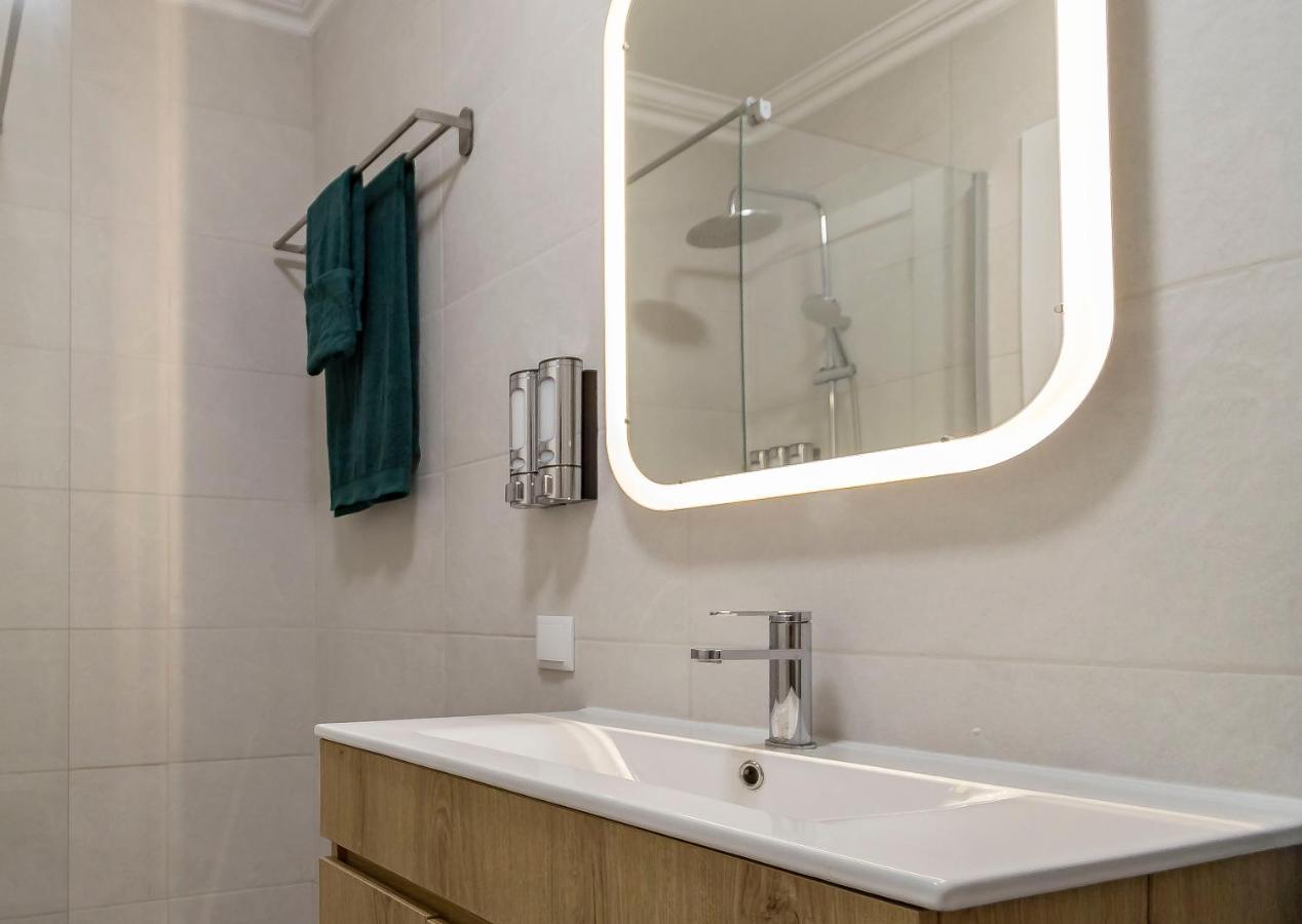 3 Minutes To The Beach, 2 Bedroom Amazing Apt With Balcony, Bbq Grill And Pool Sagres Exterior foto