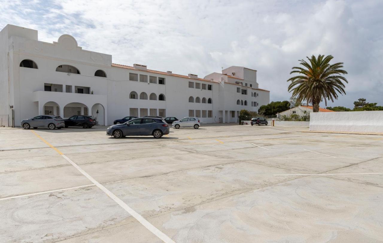 3 Minutes To The Beach, 2 Bedroom Amazing Apt With Balcony, Bbq Grill And Pool Sagres Exterior foto