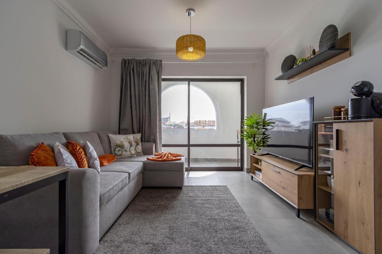 3 Minutes To The Beach, 2 Bedroom Amazing Apt With Balcony, Bbq Grill And Pool Sagres Exterior foto